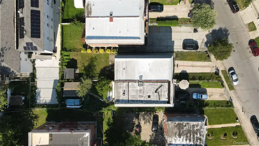 19515 Woodhull Avenue, Hollis, NY 11423 - #3