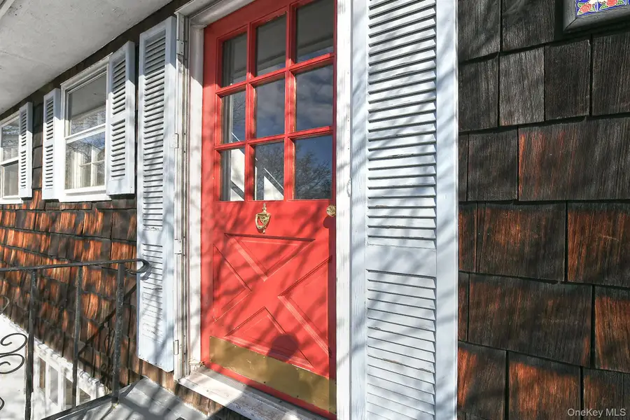 14 Pocket Court, Northport, NY 11768 - #3