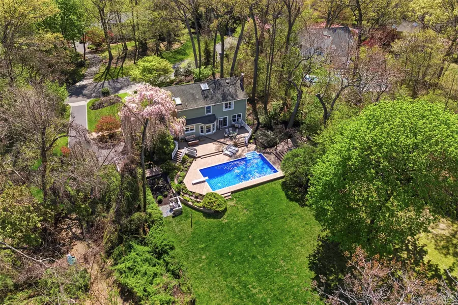 5 Allyson Place, East Setauket, NY 11733 - #2