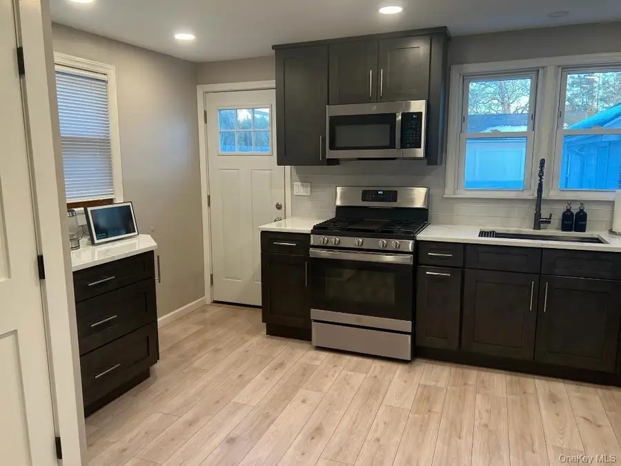 25 Wood Avenue, Patchogue, NY 11772 - #3