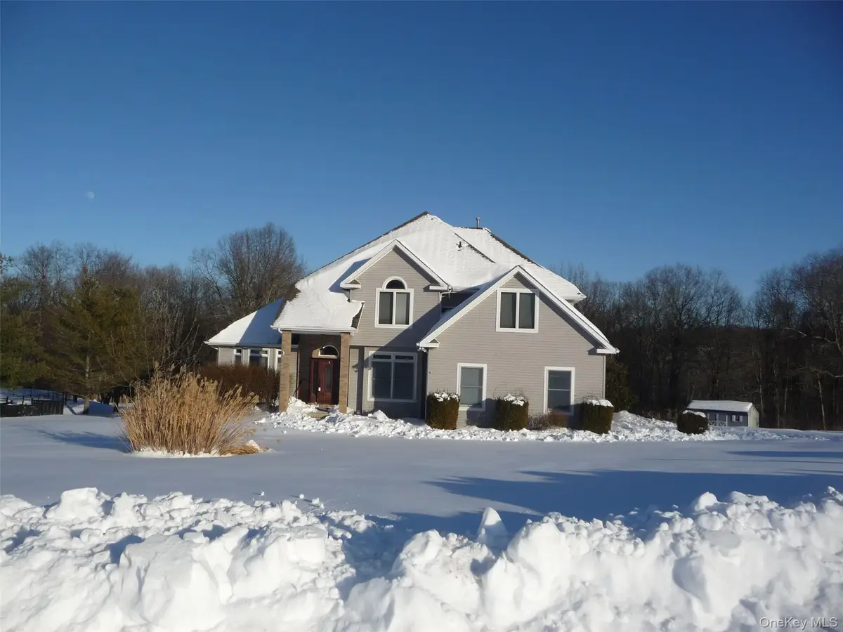 49 Lane Gate Drive, Wappingers Falls, NY 12590 - #1