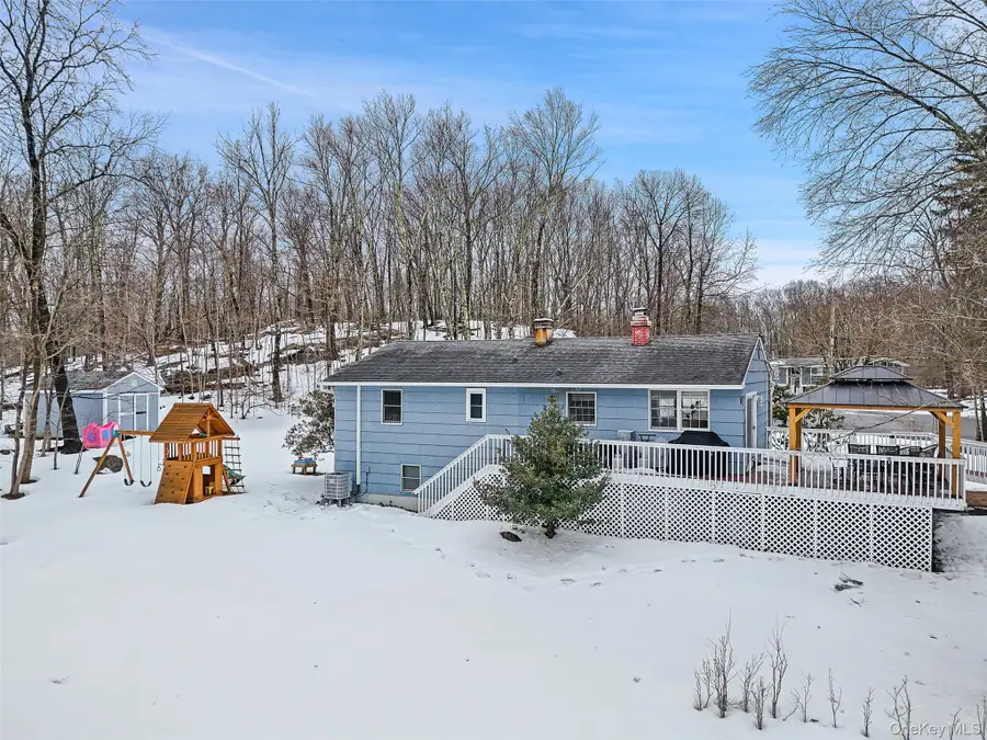 9 Mercury Court, Carmel, NY 10512 - #3