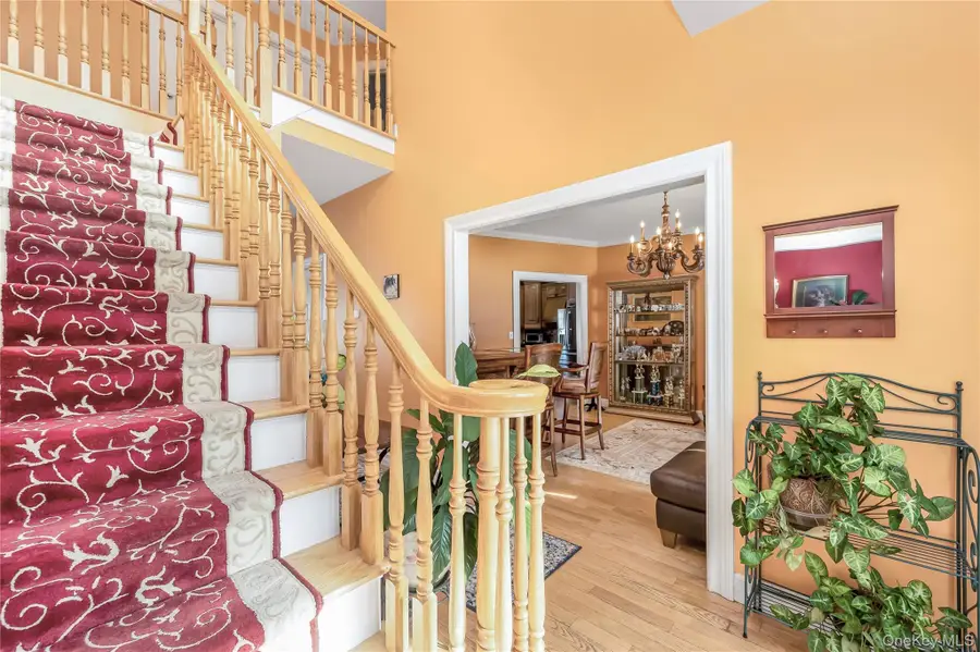 2 Equine Lane, Lake Grove, NY 11755 - #3