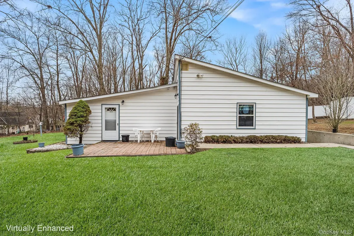 9 Hill View Road, New Windsor, NY 12553 - #1