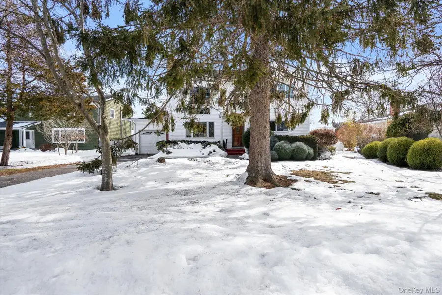 53 Hewitt Boulevard, Center Moriches, NY 11934 - #2