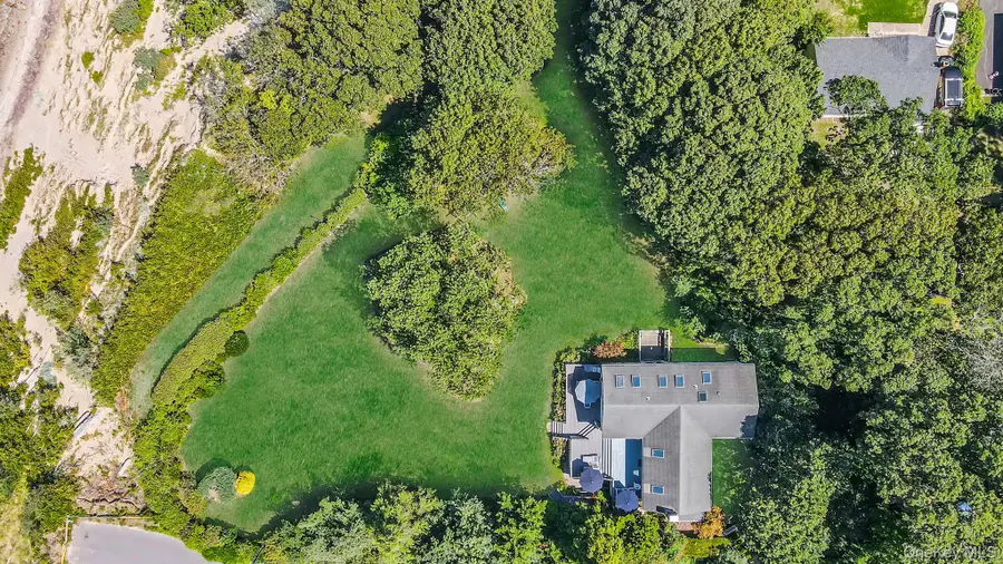 321 Sound Beach Boulevard, Sound Beach, NY 11789 - #3