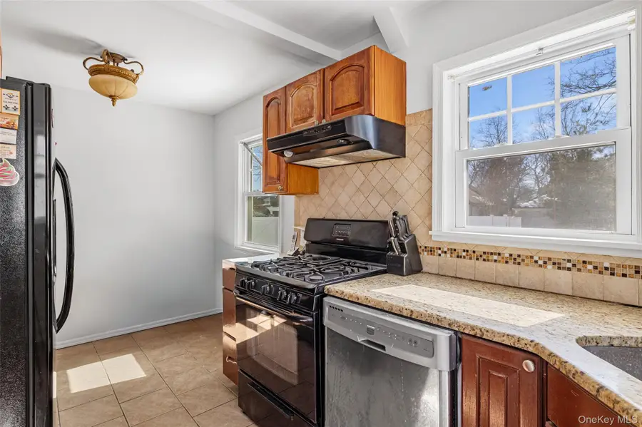 682 Rose Boulevard, Baldwin, NY 11510 - #3