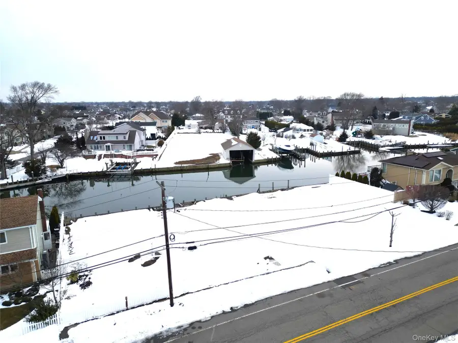 62 Alhambra Road, Massapequa, NY 11758 - #2