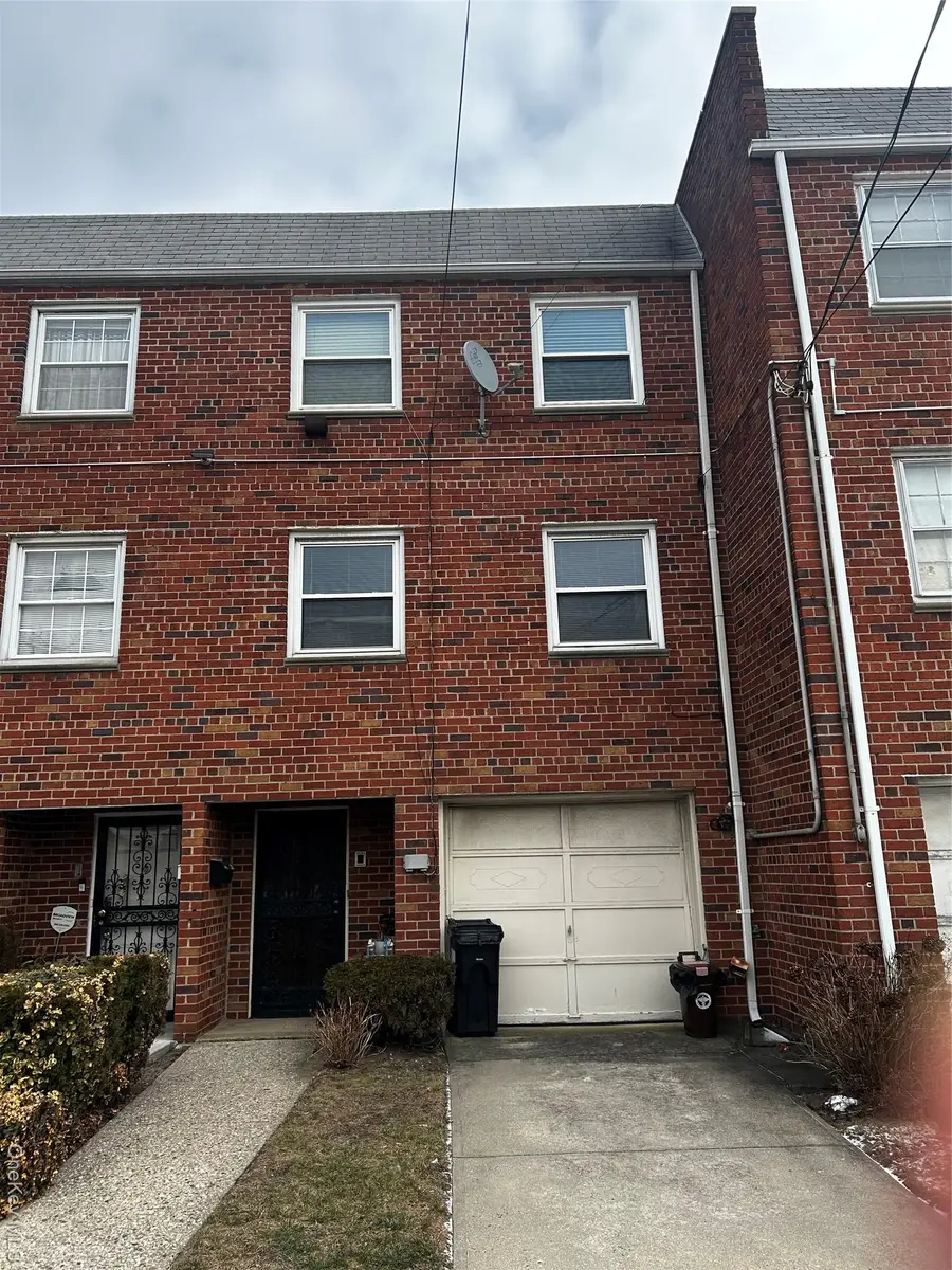 428 Fernside Place #428, Far Rockaway, NY 11691 - #2