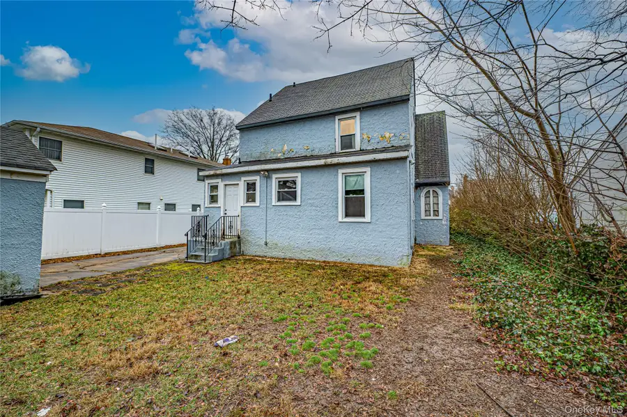 17 Hope Street, Hempstead, NY 11550 - #2