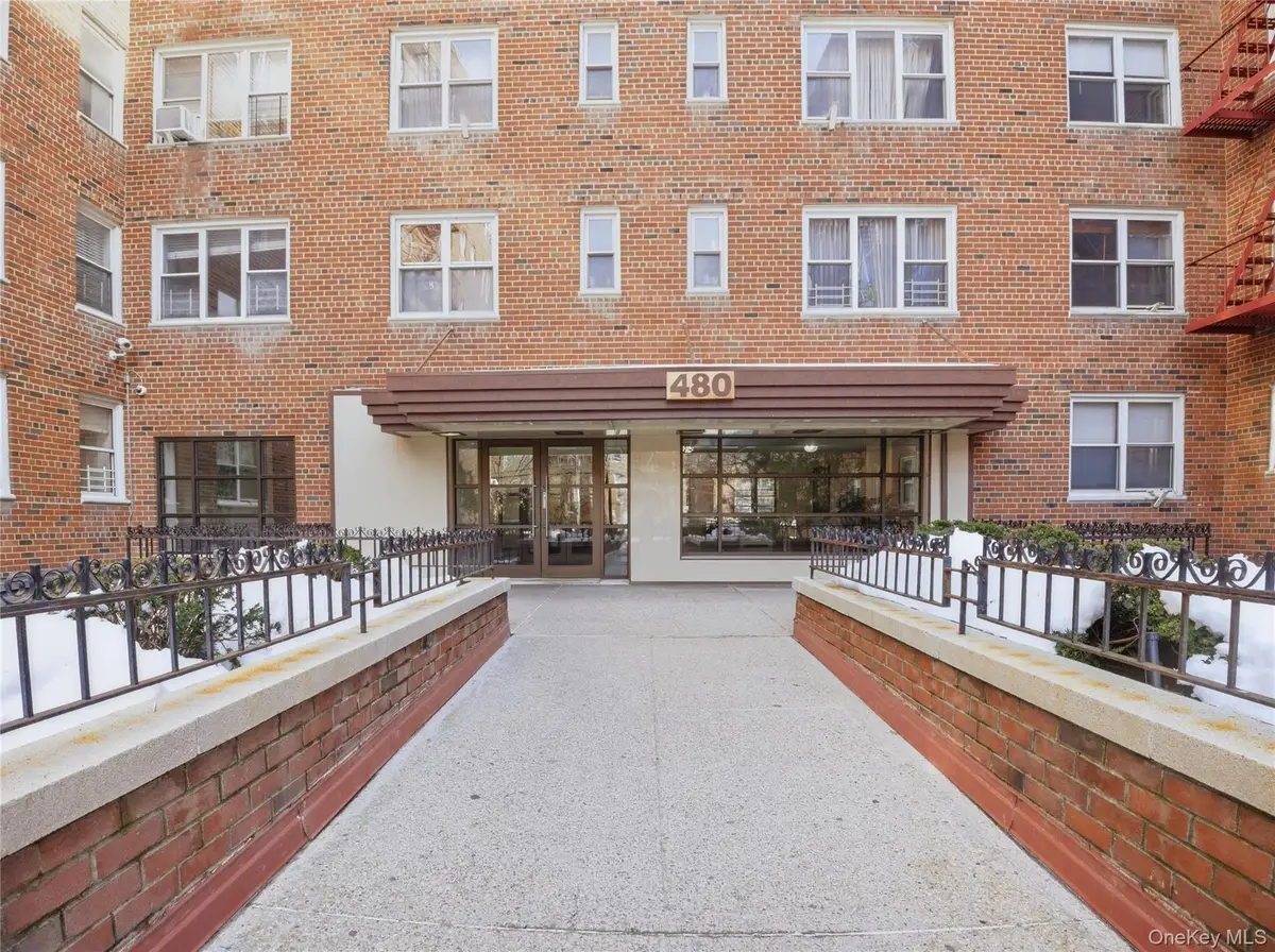 480 Riverdale Avenue #4U, Yonkers, NY 10705 - #1