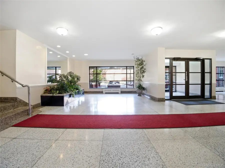 480 Riverdale Avenue #4U, Yonkers, NY 10705 - #2