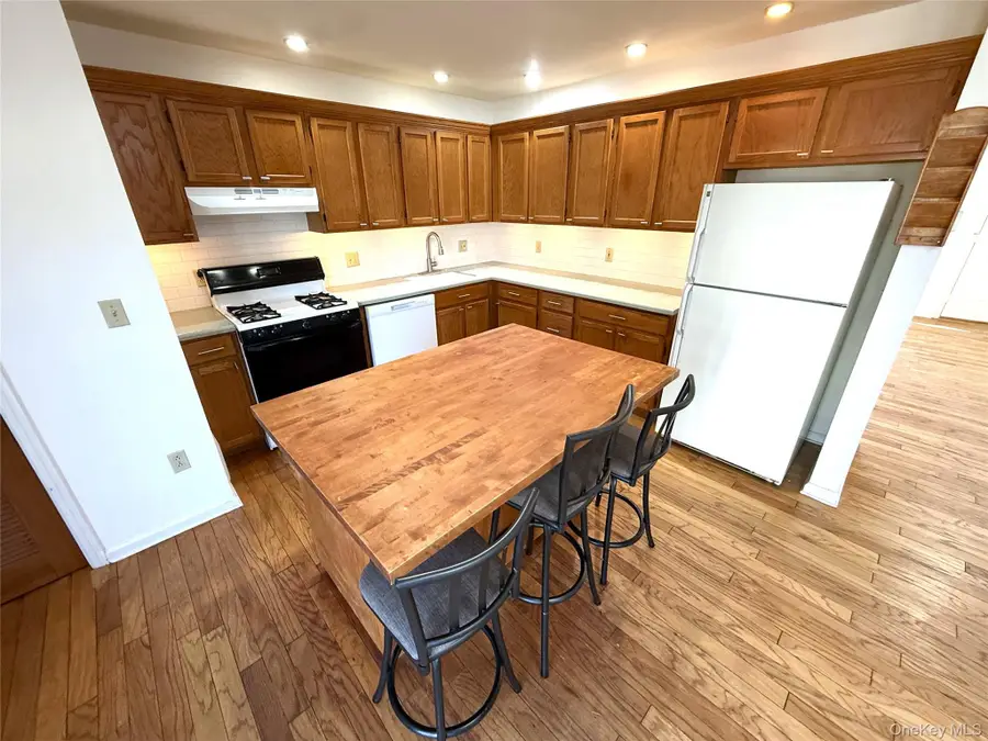 618 Crab Apple Lane, New Windsor, NY 12553 - #2