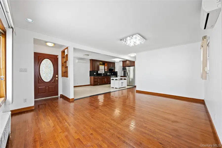 198-06 51st Avenue, Fresh Meadows, NY 11365 - #3