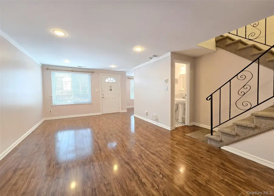 107 Glen Hollow Drive, Port Jefferson Station, NY 11776 - #2