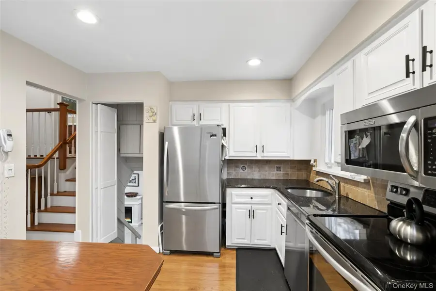 2644 Pine Court, North Bellmore, NY 11710 - #2