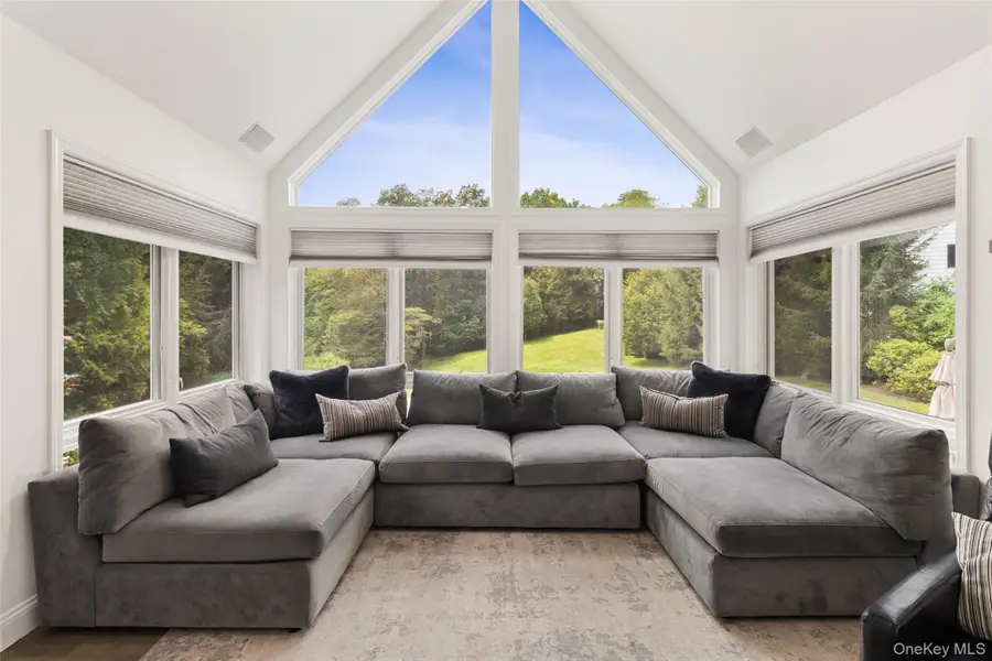 33 Hillandale Road, Rye Brook, NY 10573 - #3