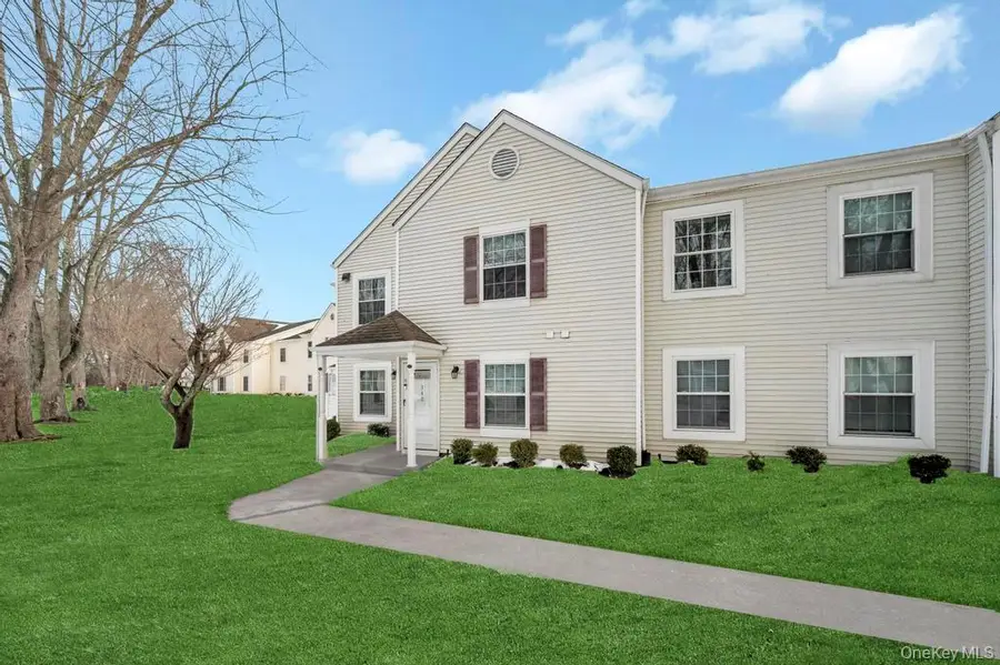 348 Artist Lake Drive, Middle Island, NY 11953 - #2