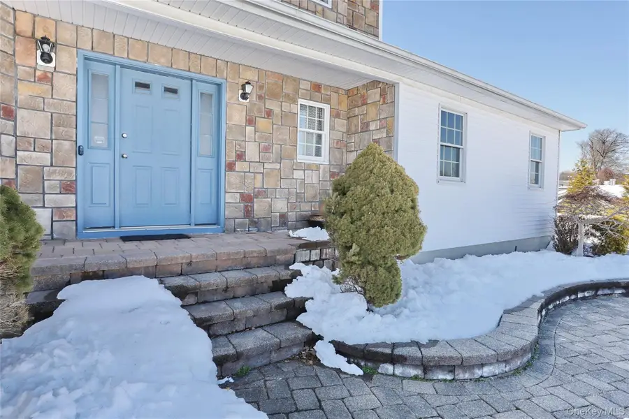 27 Red Schoolhouse Road, Spring Valley, NY 10977 - #2