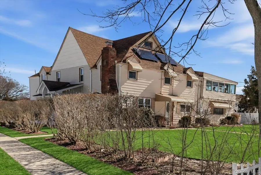 12 Stone Boulevard, Massapequa, NY 11758 - #2