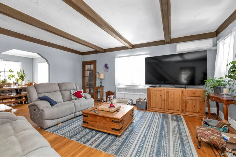 24 Yale Avenue, Hewlett, NY 11557 - #2