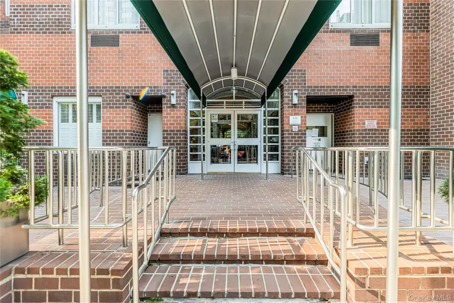 420 E 58th Street #11C, Manhattan, NY 10022 - #2