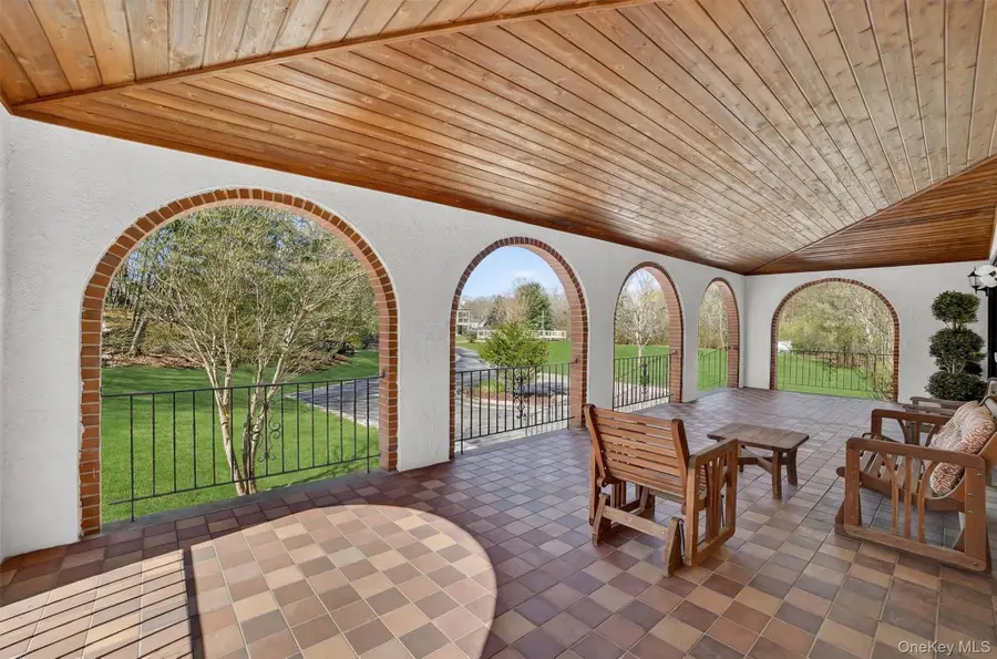 7 Fairgreen Court, Cortlandt Manor, NY 10567 - #3