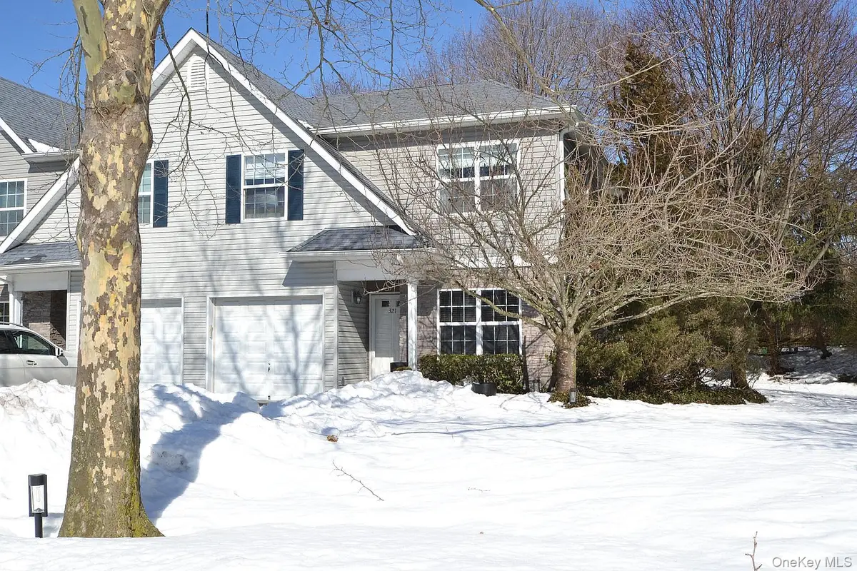 321 Medea Way, Central Islip, NY 11722 - #1