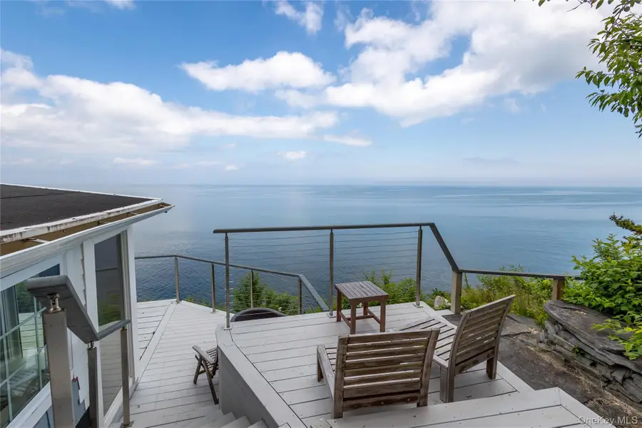 58 Hillcrest Drive, Baiting Hollow, NY 11933 - #2