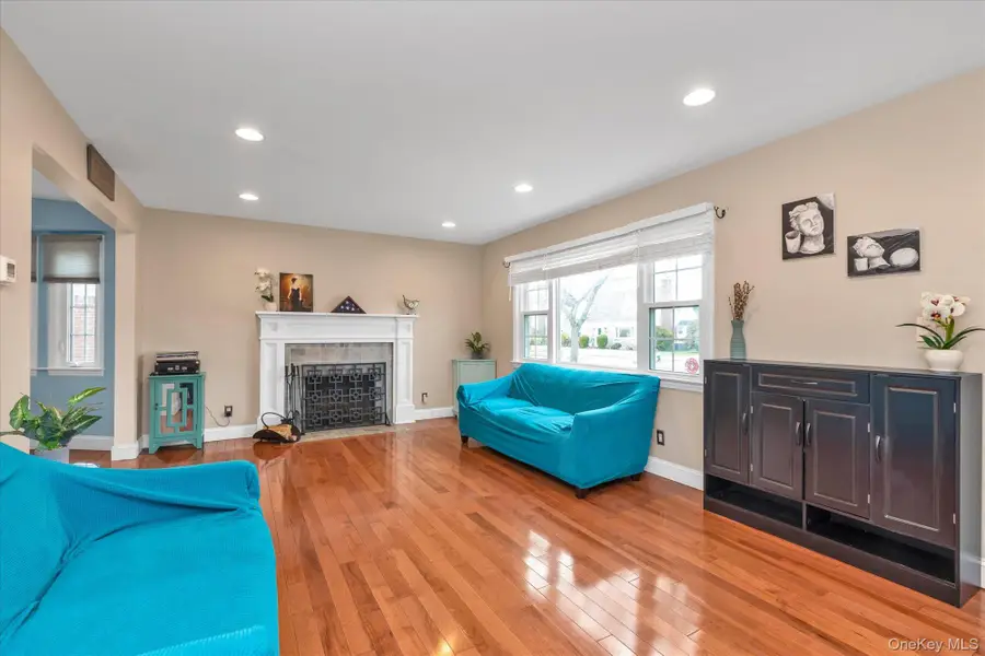 227 Concord Avenue, West Hempstead, NY 11552 - #2