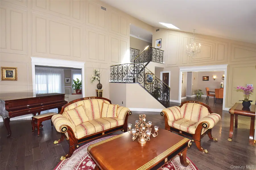 422 Mill River Road, Upper Brookville, NY 11771 - #3