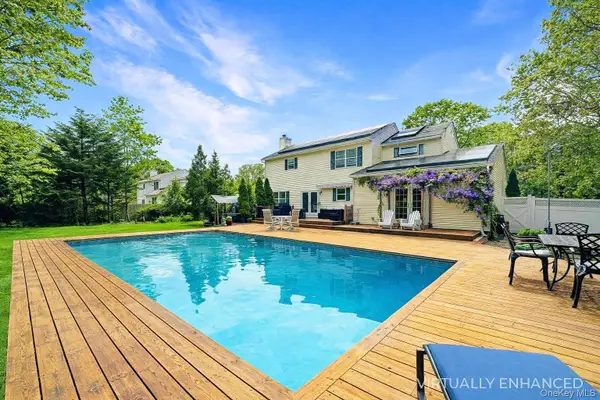 17 Jennifer Path, Westhampton Beach, NY 11978