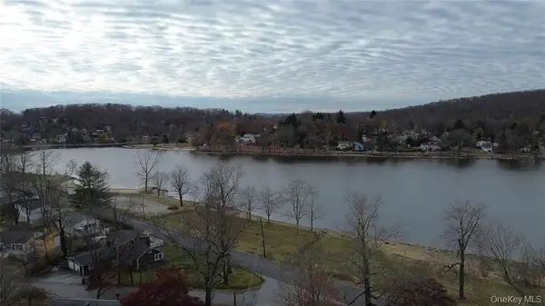 14 Hawthorne Road, Carmel, NY 10512