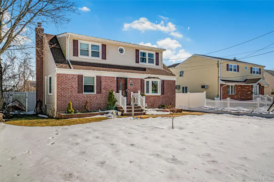 739 N Ascan Street, Elmont, NY 11003 - #3