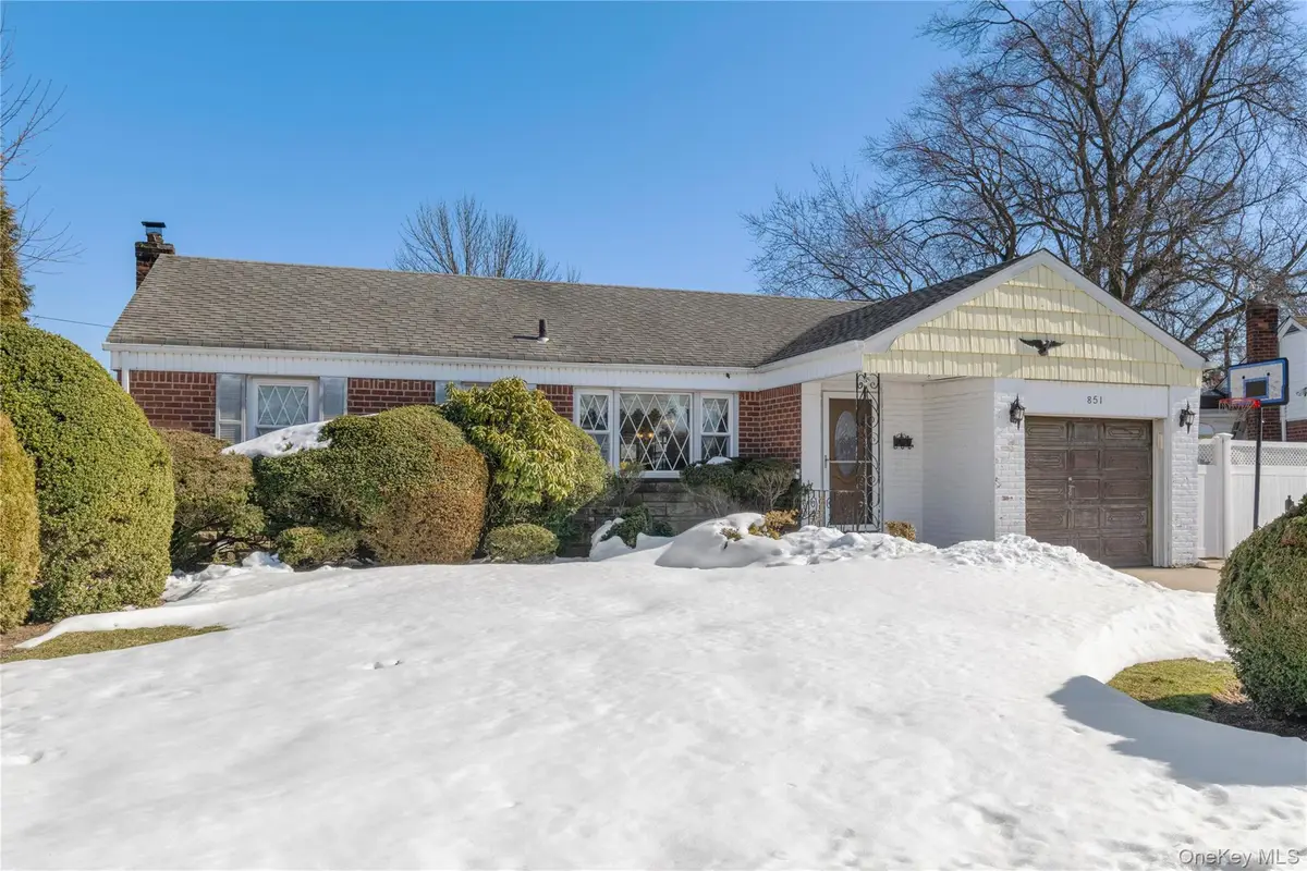 851 Hemlock Street, Franklin Square, NY 11010 - #1
