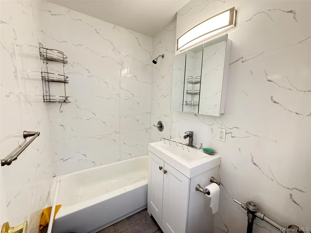 140-35 Beech Avenue #7A, Flushing, NY 11355 - #1