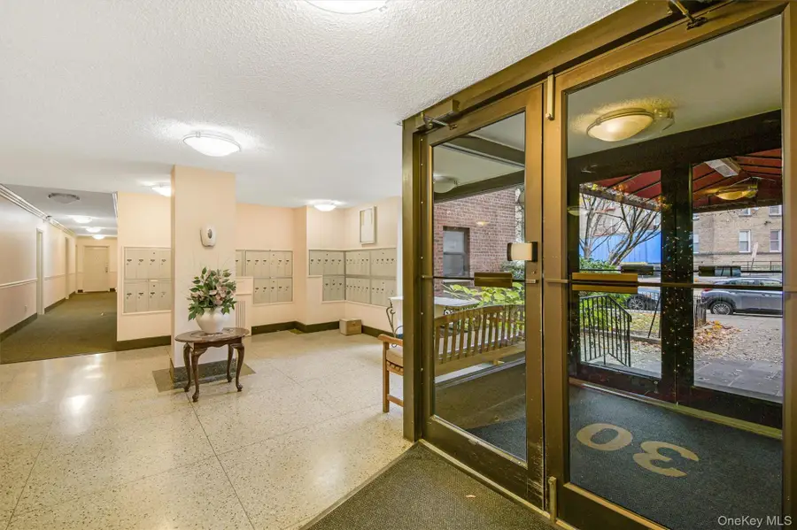 30 Fleetwood Avenue #5G, Mount Vernon, NY 10552 - #2