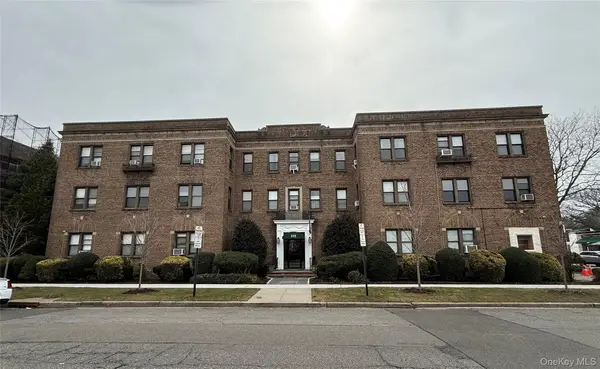 222 7th Street #2H, Garden City, NY 11530