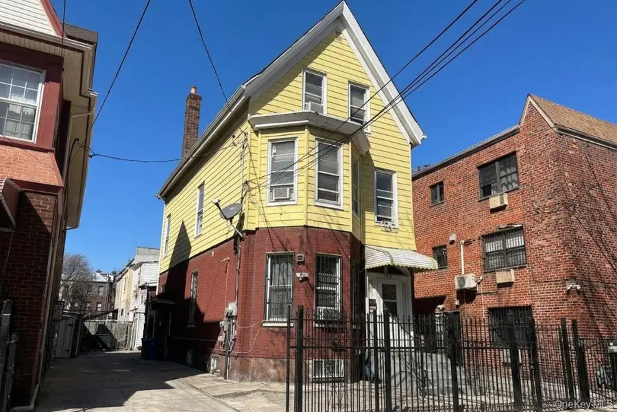 8315 Pettit Avenue, Elmhurst, NY 11373 - #2