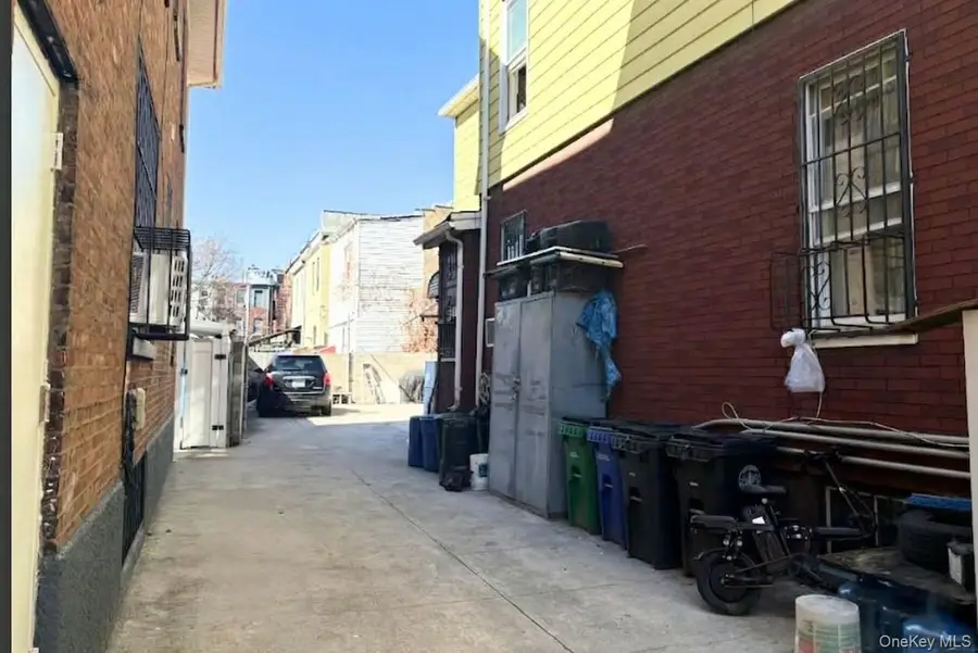 8315 Pettit Avenue, Elmhurst, NY 11373 - #3