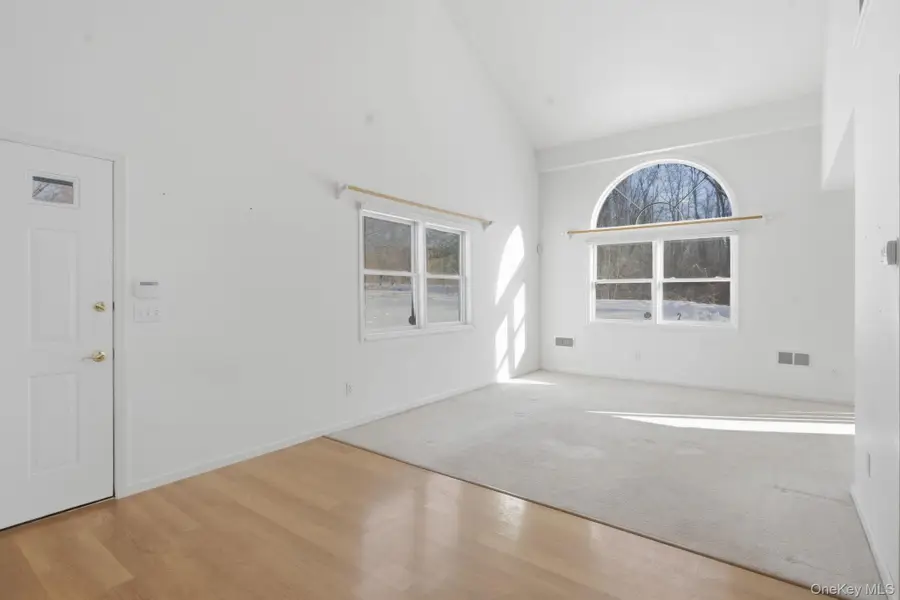 39 Deer Crossing Drive, Fishkill, NY 12524 - #2