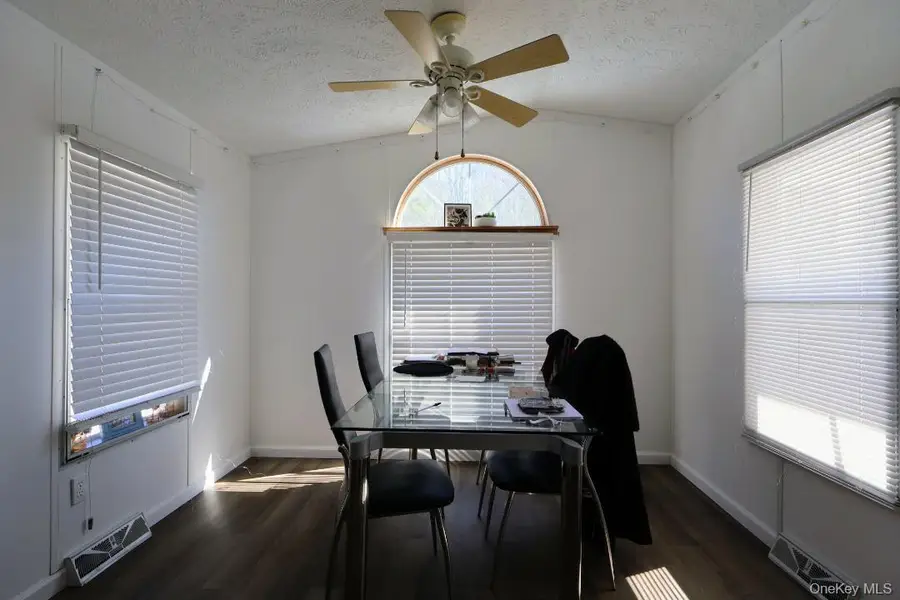 20 Oak St, Wurtsboro, NY 12790 - #3