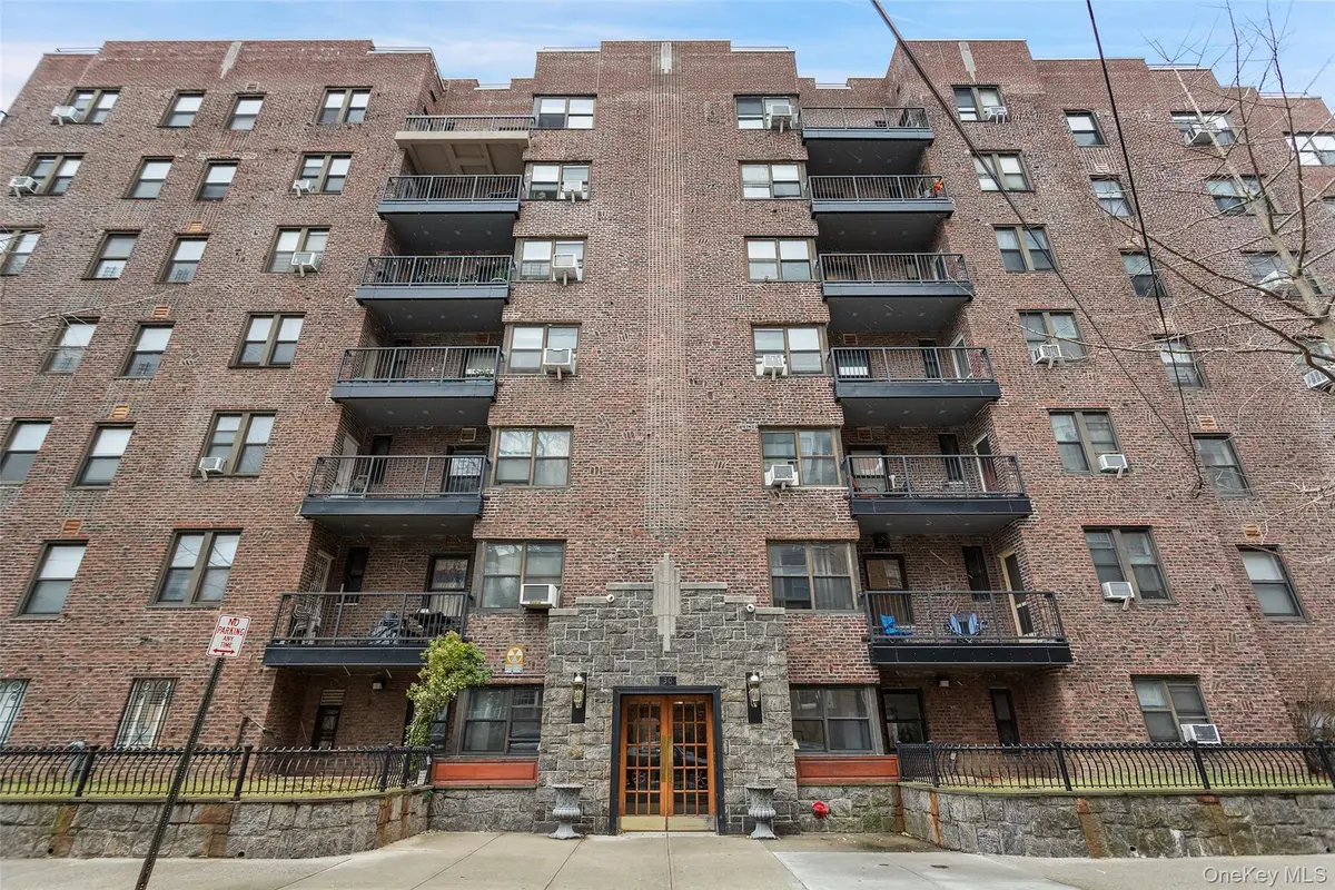30 Clinton Place #LB, New Rochelle, NY 10801 - #1