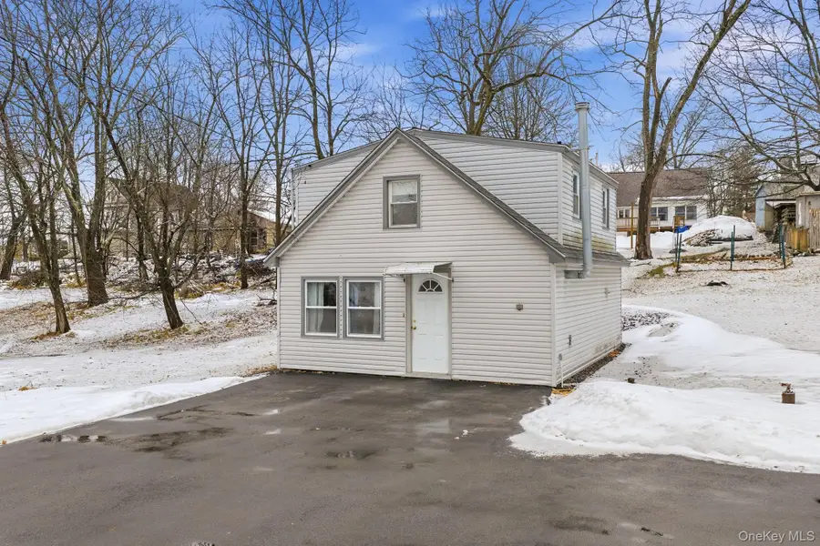 331 Highland Ave Extension, Middletown, NY 10940 - #2