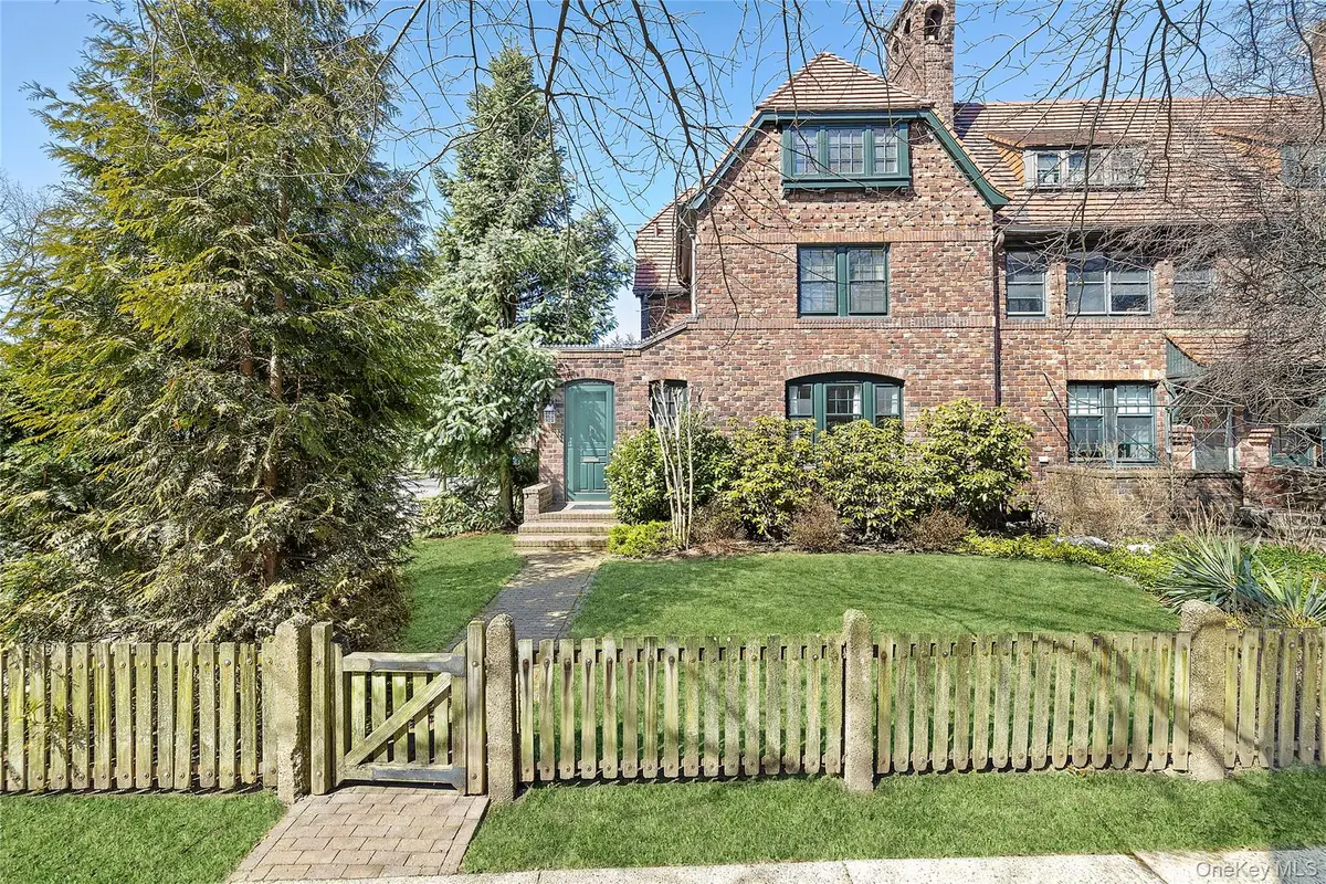 205 Puritan Avenue, Forest Hills, NY 11375 - #1