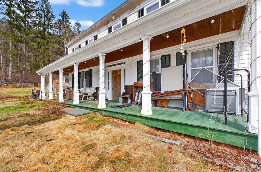 611 Peekskill Hollow Road, Putnam Valley, NY 10579 - #3