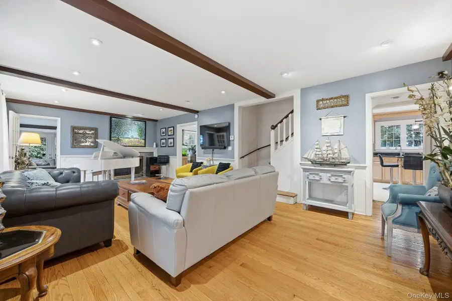 53 Somerset Drive S, Great Neck, NY 11020 - #3