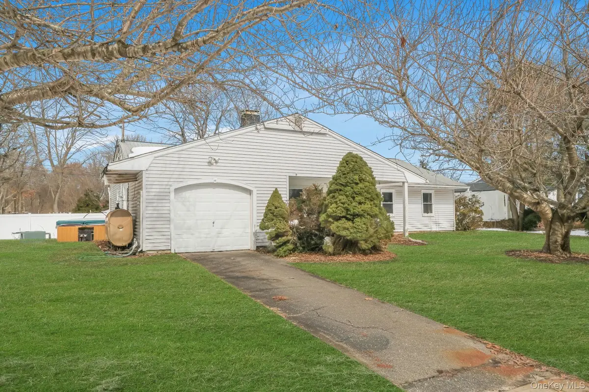 73 Morton Street, Port Jefferson Station, NY 11776 - #1