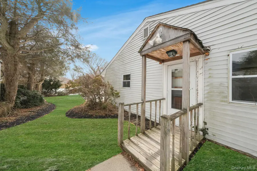 73 Morton Street, Port Jefferson Station, NY 11776 - #3