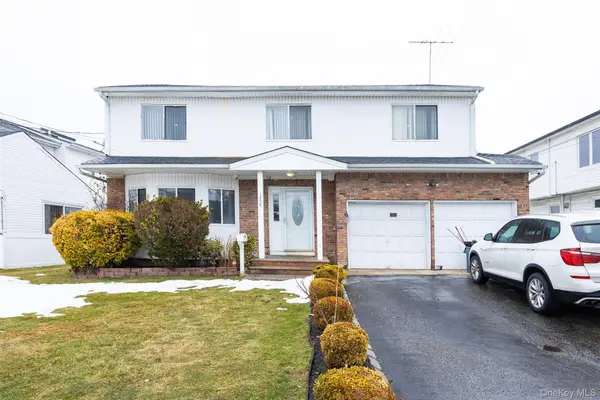 1259 Jerusalem Avenue, Merrick, NY 11566